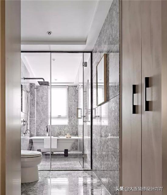 大连现代极简装修风格,现代轻奢装修风格高级感70平