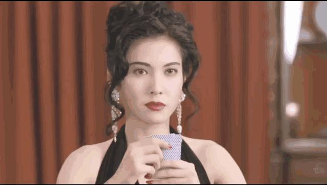 如何体现女王范,女性一定要有超显气质的珠宝