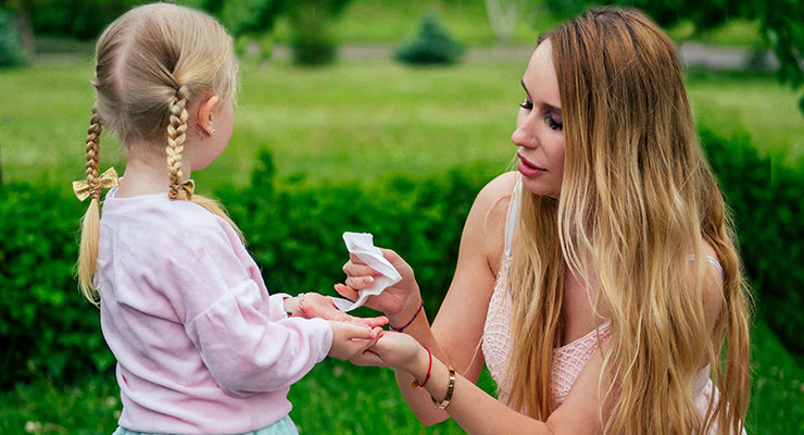 符合标准的纸巾,符合卫生标准的湿巾