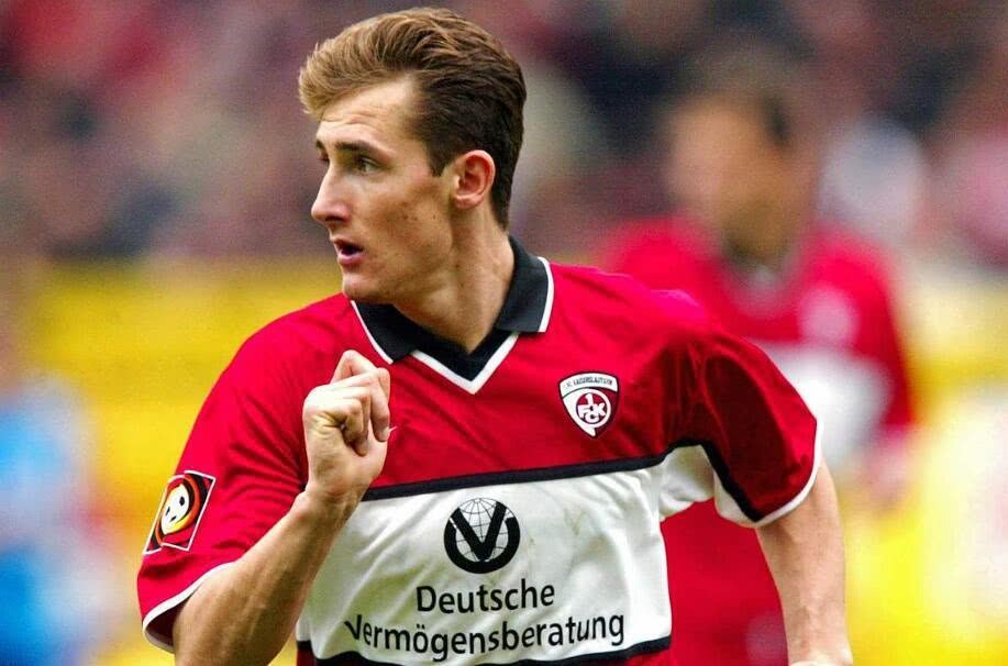 克洛泽世界杯天下足球,欧洲杯克洛泽