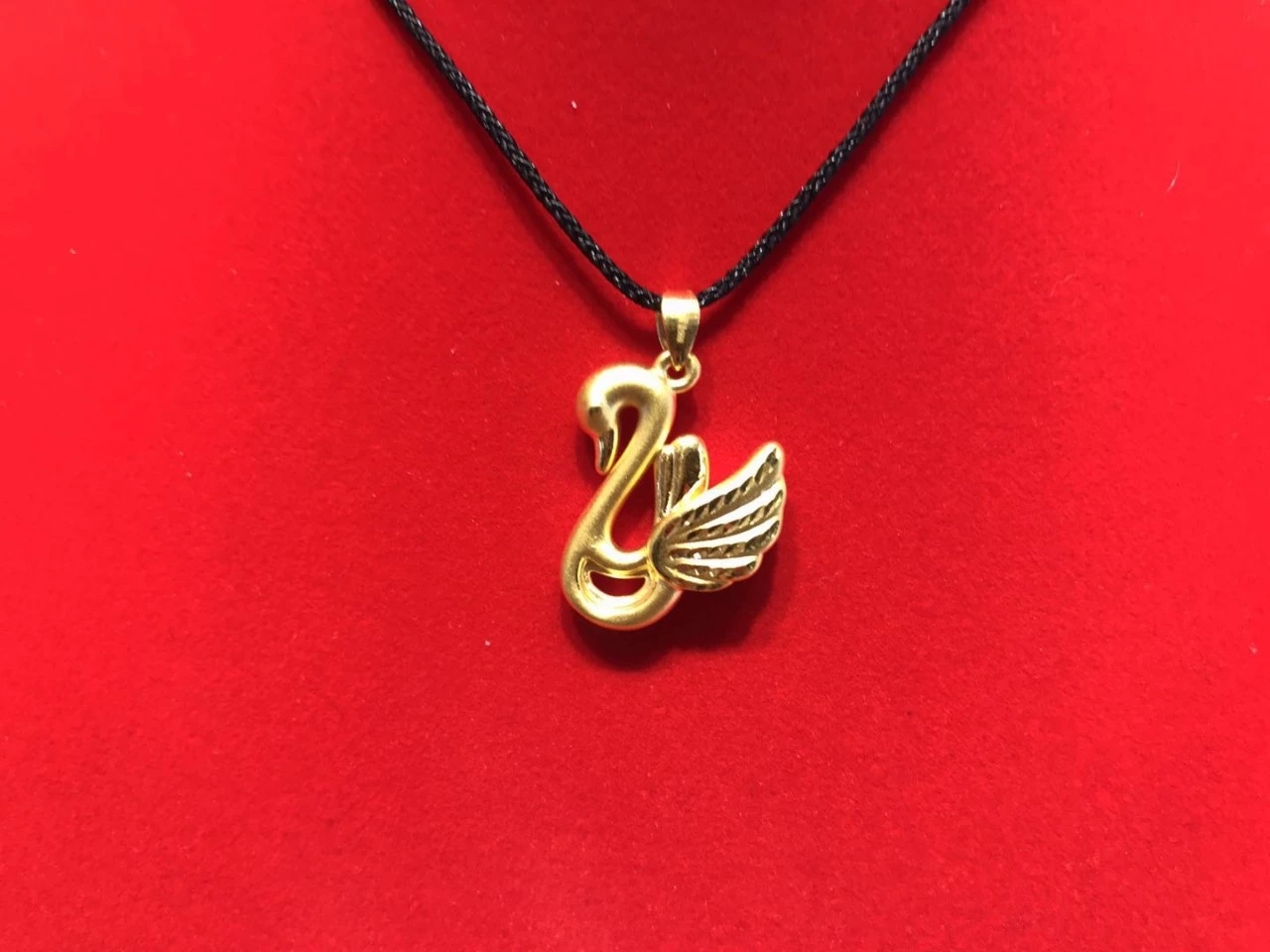 象牌吊坠什么含义,戴关羽吊坠的含义