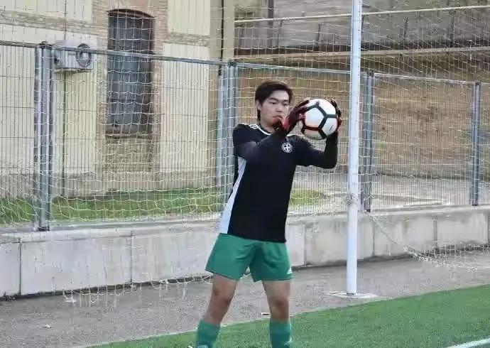 中国留洋小将视频,中国足球留洋小球员现状