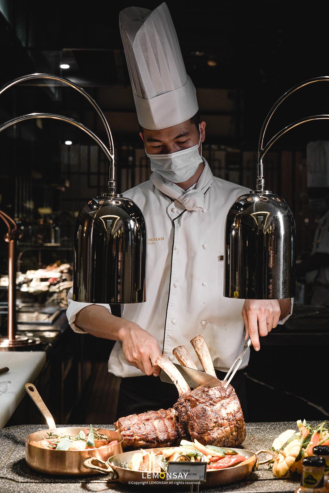 朗廷酒店自助餐，龙虾无限续！任意吃