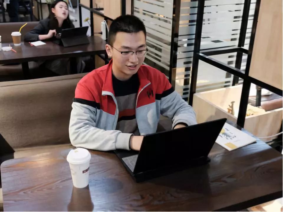 保研结果公布，学霸寝室获15个名校offer：和谁在一起，很重要