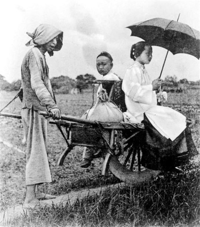 旧影珍藏：清末民国，那些成为历史的面孔