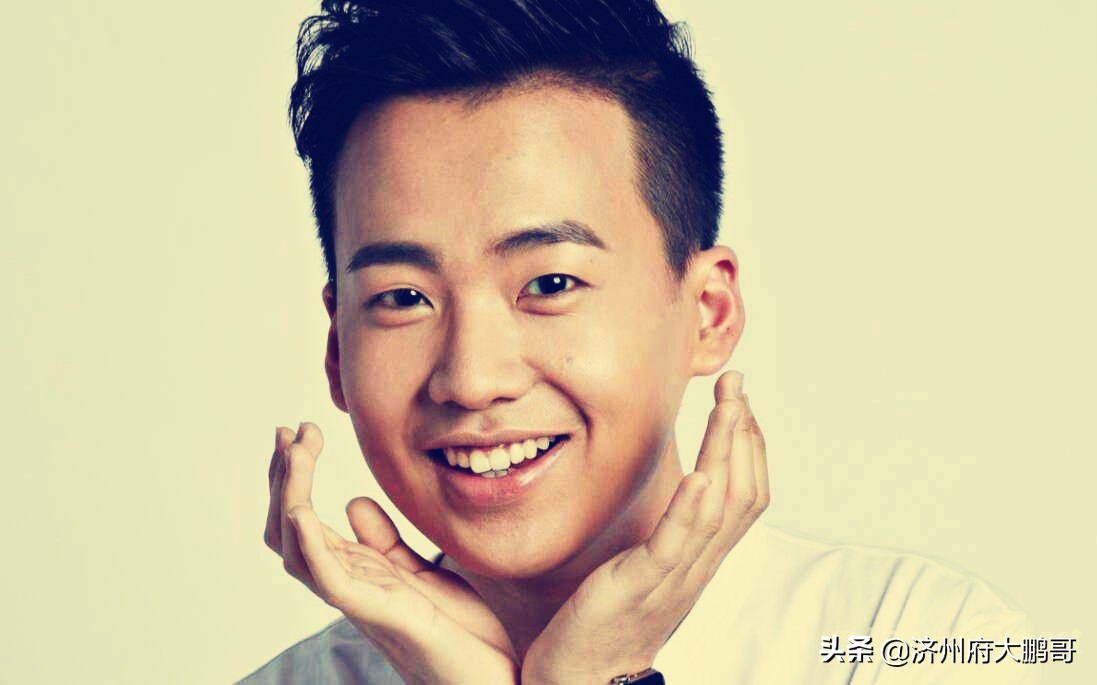 闃庨工绁ヨ瘎涔︽垜鐪间腑鐨勫痉浜戠ぞ,寰蜂簯绀鹃槑楣ょゥ璇勪功鍏ㄩ泦