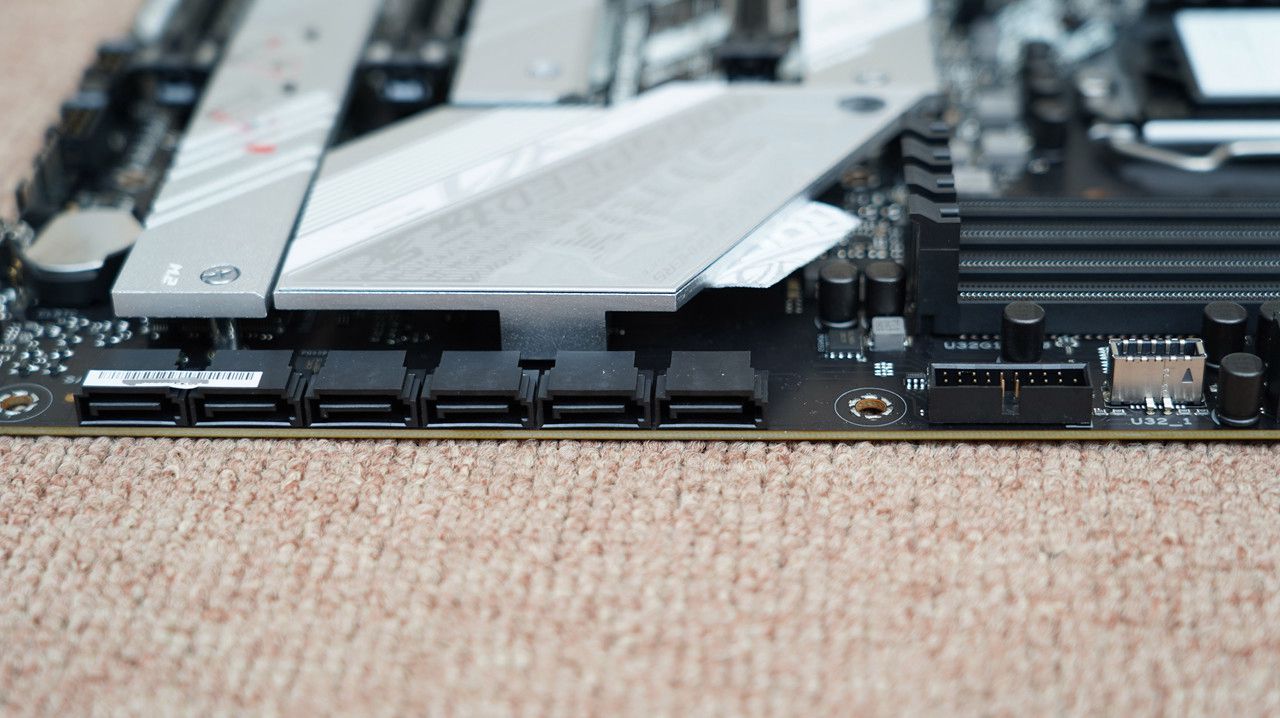 华硕z590吹雪支持3090吗,华硕z590-p和z590plus对比