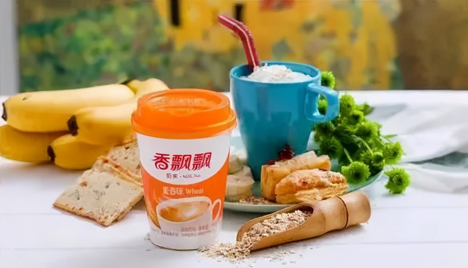 茶颜悦色武汉排队,武汉第一家茶颜悦色开业场面火爆