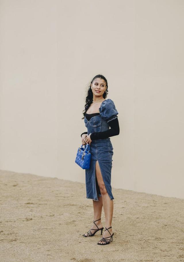 不要乱穿路边的高跟鞋,高跟鞋不乱穿