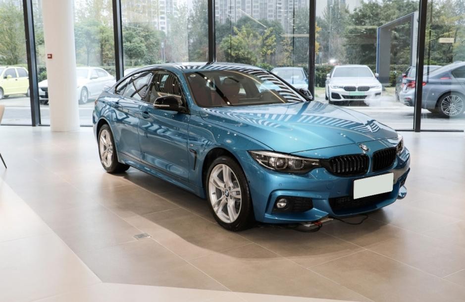 老款宝马4系啥颜色好看,2022款宝马4系grancoupe