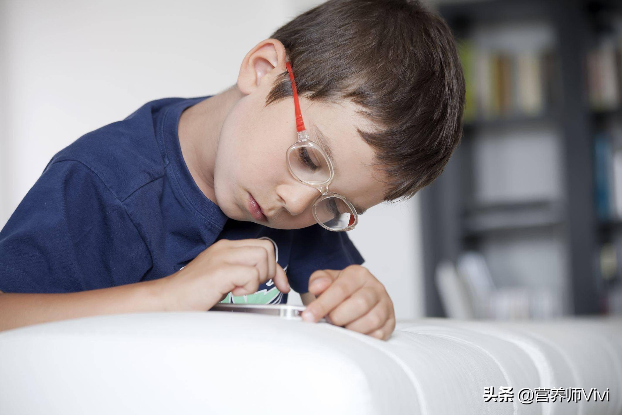 叶黄素含量高的蔬菜是哪些食物,叶黄素比较丰富的蔬菜