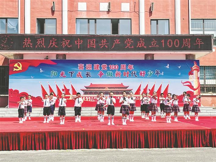 杩芥ⅵ璺笂鎵竼璧疯埅,杩芥ⅵ璺笂涔橀鐮存氮