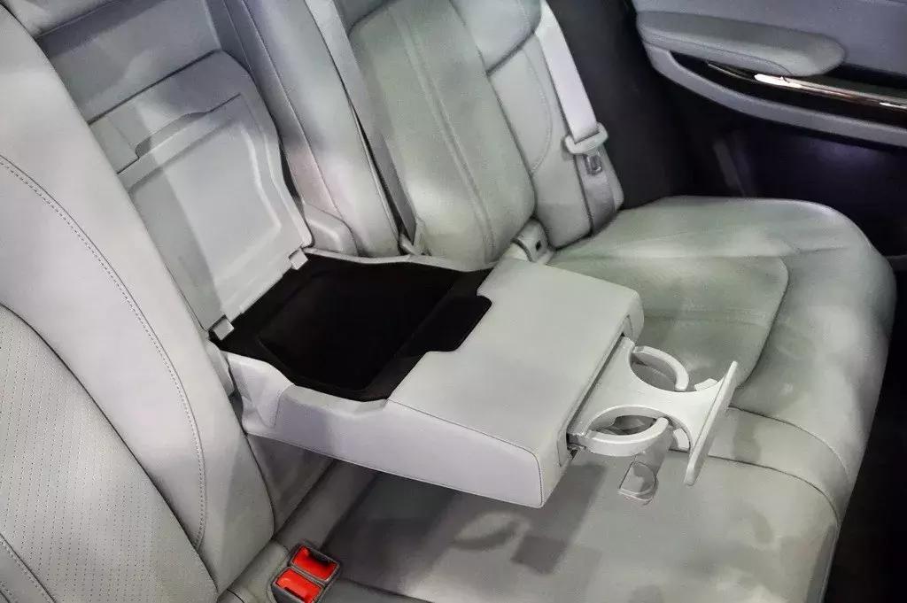 续航里程超过2000公里的燃油suv,12万元混合动力续航600kmsuv