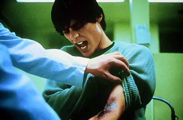 太丧了，这片导演拍的真好，但是，我不敢看第2遍