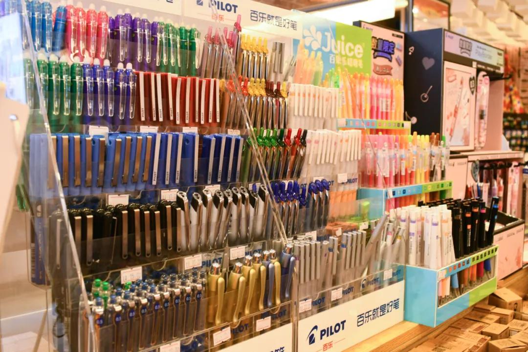 逛遍乌鲁木齐,逛遍全球便宜文具店