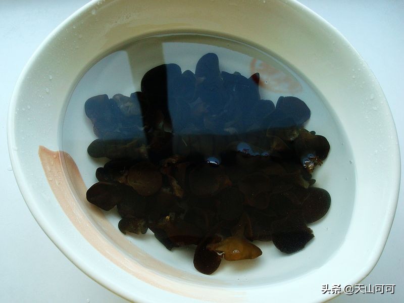 孕妇补铁除了吃猪肝还要吃什么,孕妇既能补血又容易消化的食物