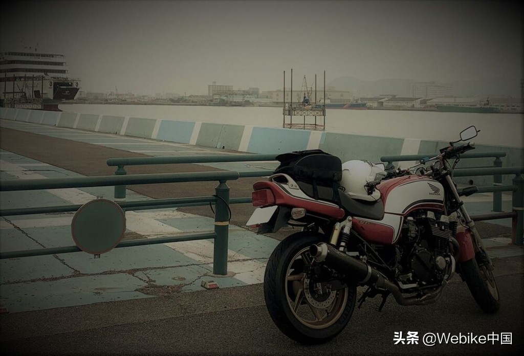 本田cb750是进口的吗,本田CB750是街车吗