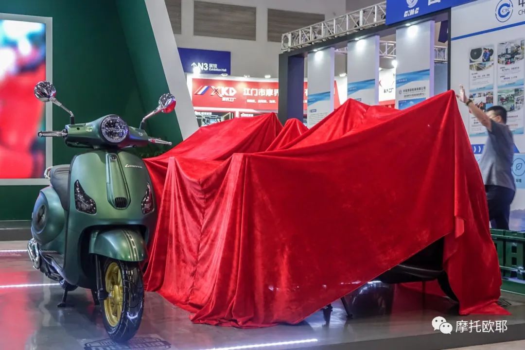 布雷斯通极宙adv踏板重庆,布雷斯通极宙adv踏板