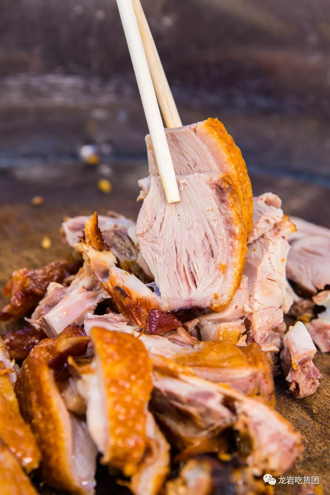 重庆渝北龙兴广场附近购物商场,前方到站工贸