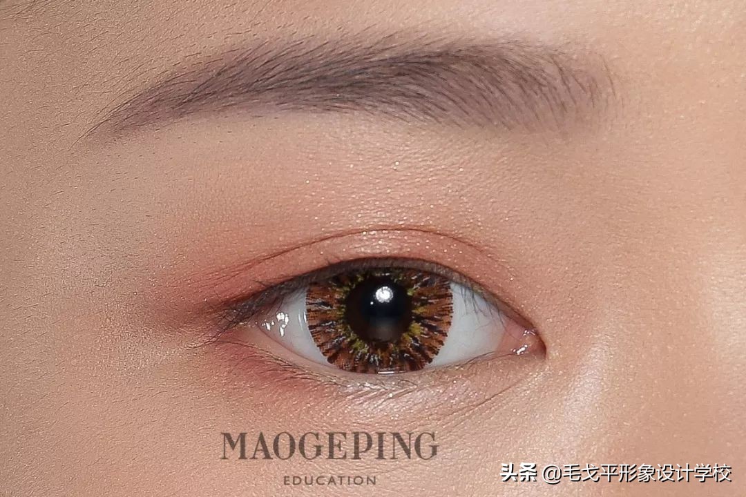 怎样画出大眼妆,如何画出大眼妆