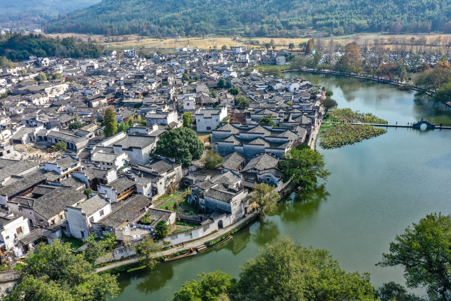 黄山宏村名气有多大,安徽宏村商业化严重么