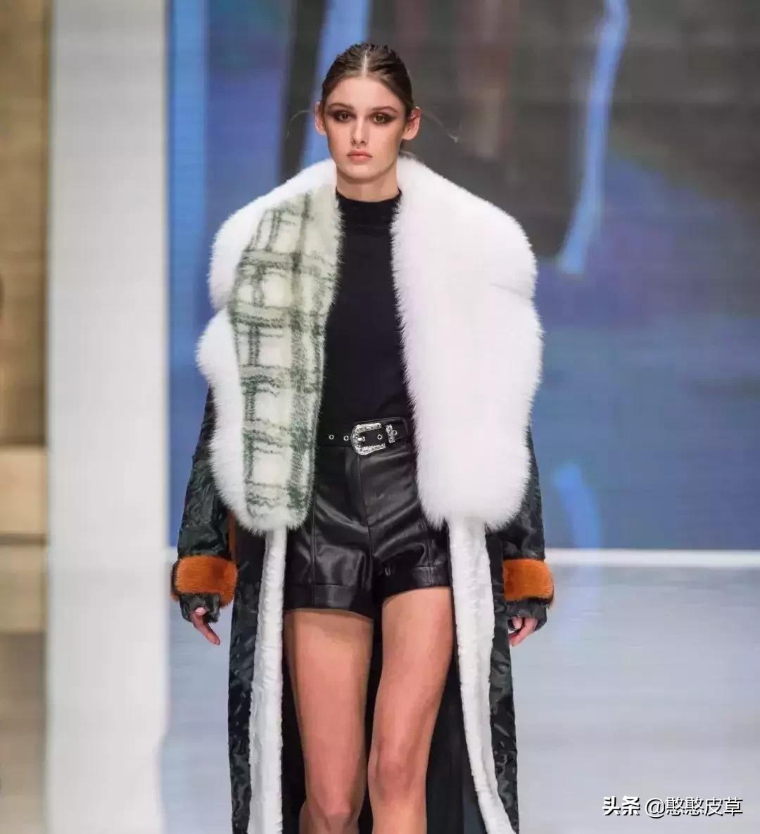 獭兔皮草怎么分辨是真是假,兔毛皮草怎么鉴别真假