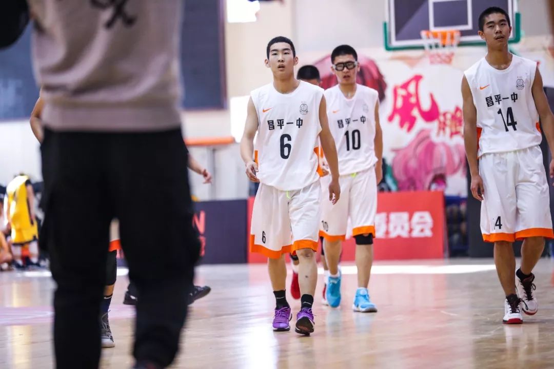 耐高22-23赛季16强,21-22赛季耐高八强