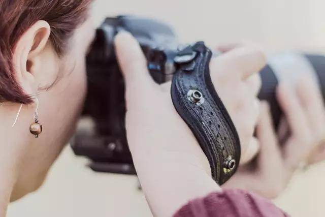 手机里的图片模糊不清怎么弄清晰,发朋友圈图片模糊变清晰处理方法