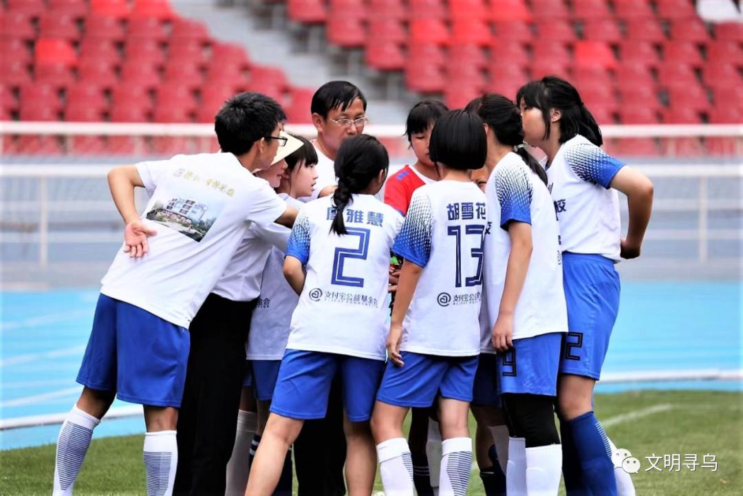 寻乌小学女子足球比赛,澄江晨曦足球队