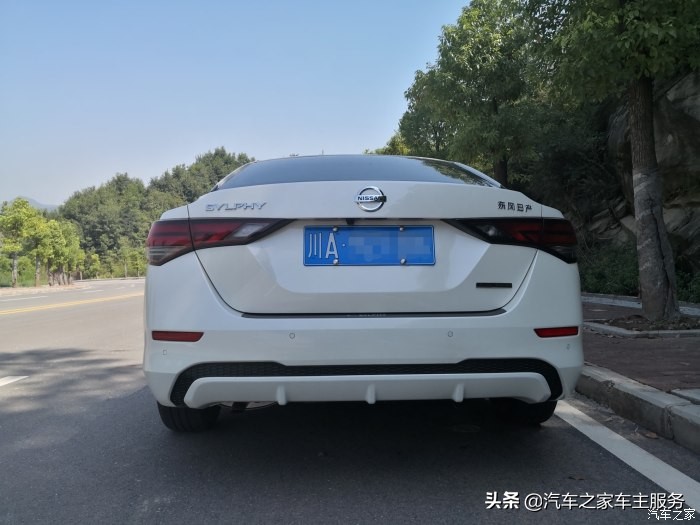 轩逸本质上是一辆家用车,优缺点全在这