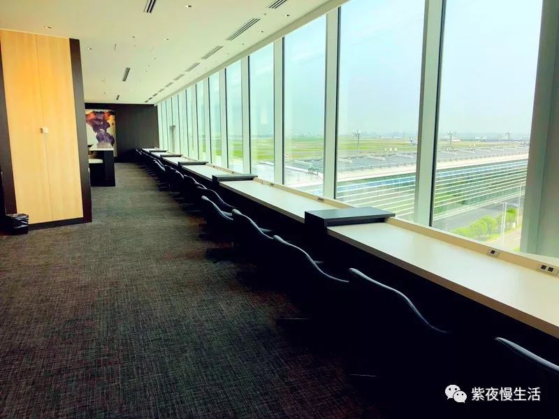 羽田机场商务舱休息室,羽田机场樱花休息室