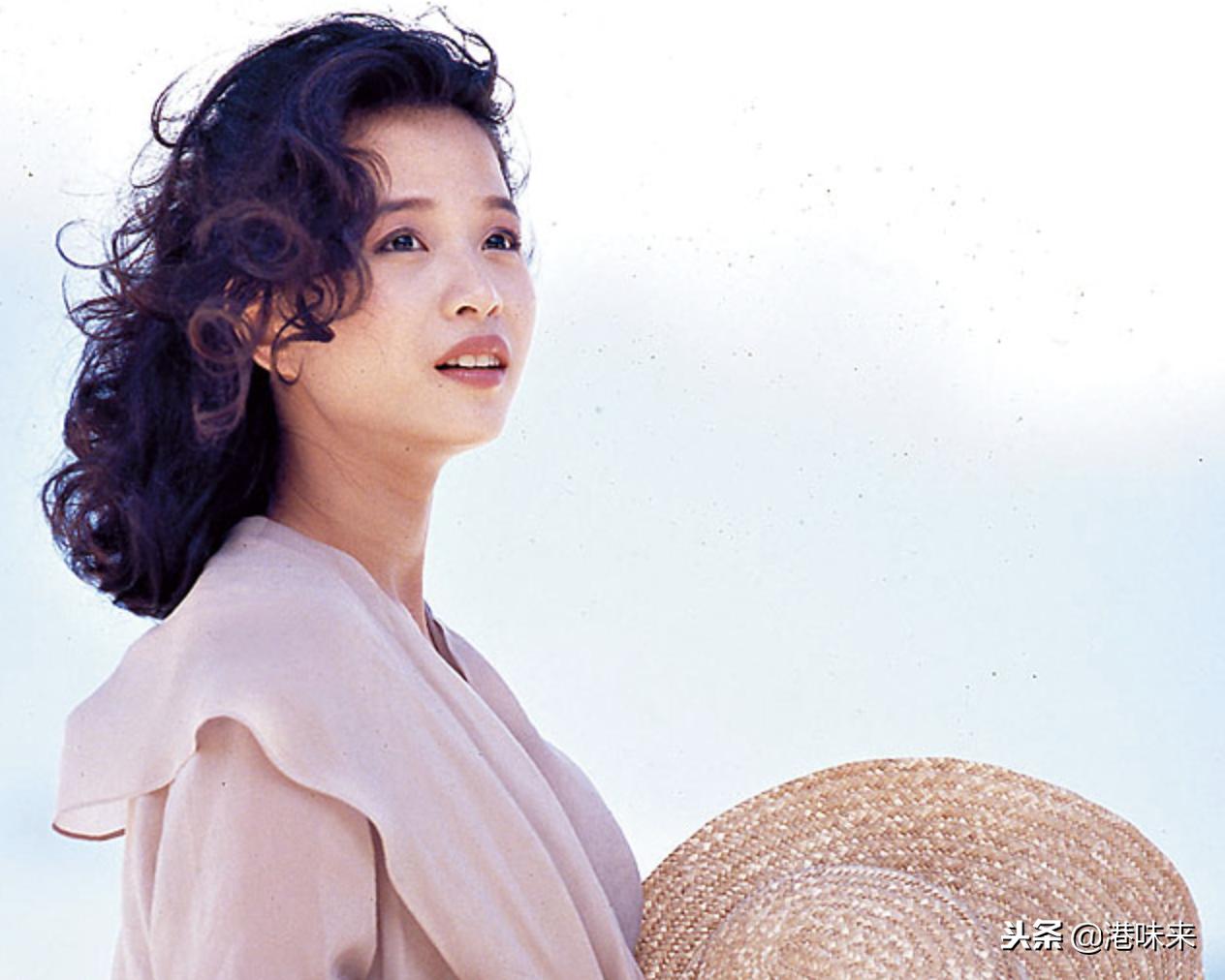 周润发在香港喜欢吃的零食,周润发吃蛋挞