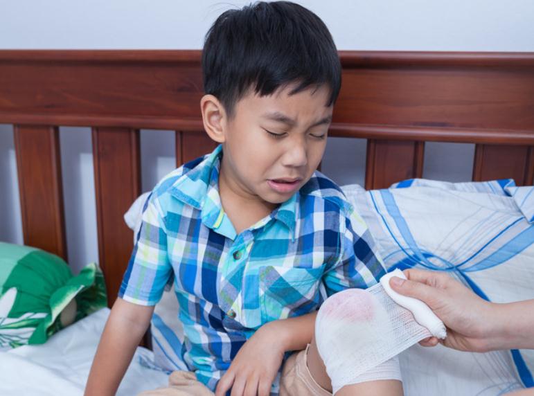 女孩子常见的基因缺陷,4种遗传病不传女儿