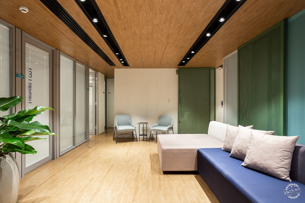 如何给自己一个舒服的办公环境,上班第一件事整理舒适的办公环境