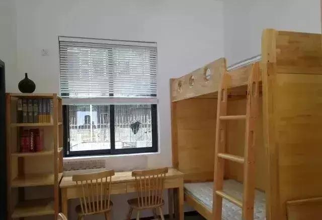 深圳前十中学宿舍,深圳四大高中宿舍图