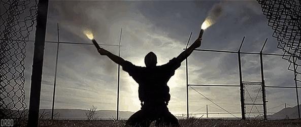 坐拥15座豪宅,50辆豪车,只会用钱哄女人却被绿的悲情影帝