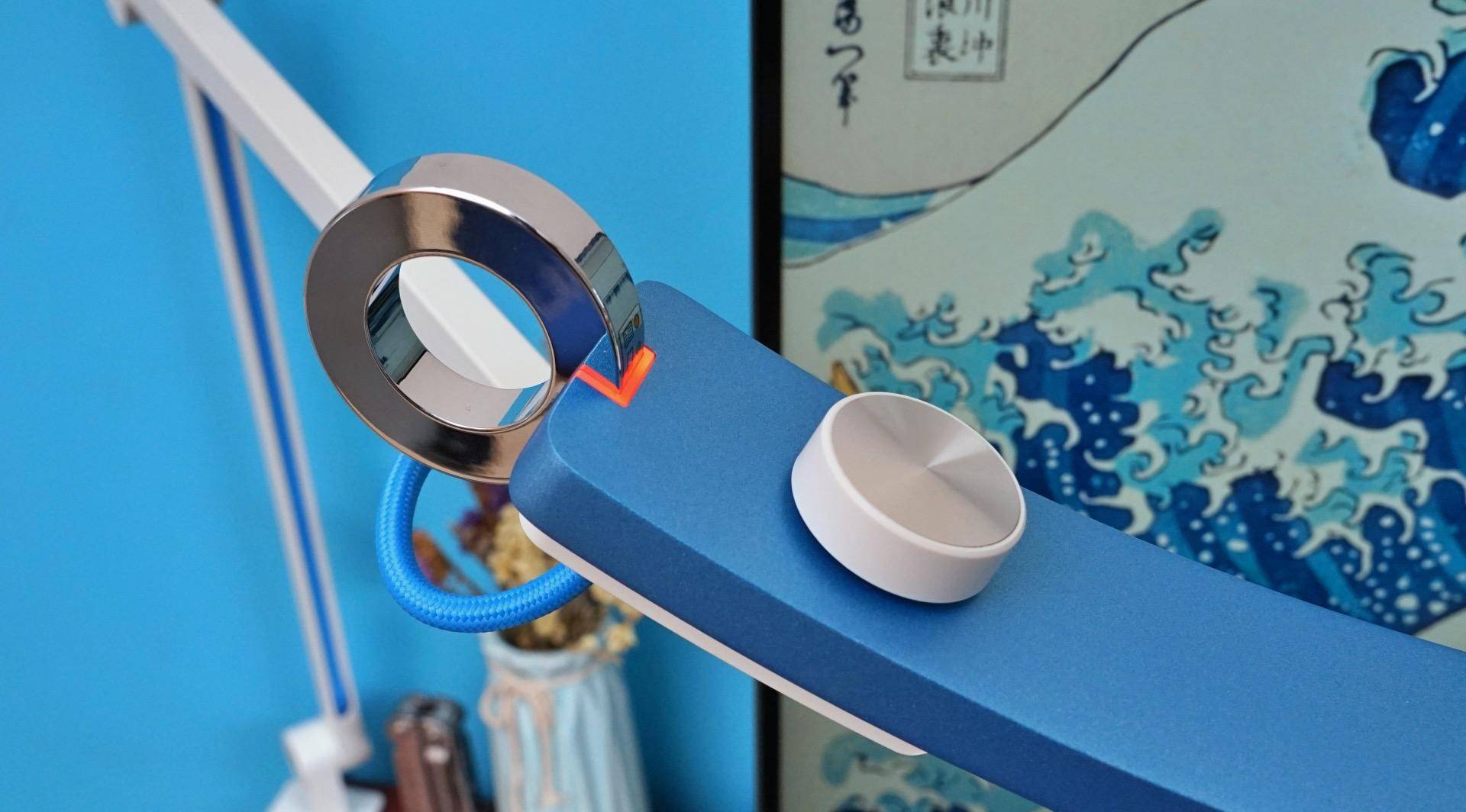 2万左右办公用投影仪,明基witfloor落地灯测评