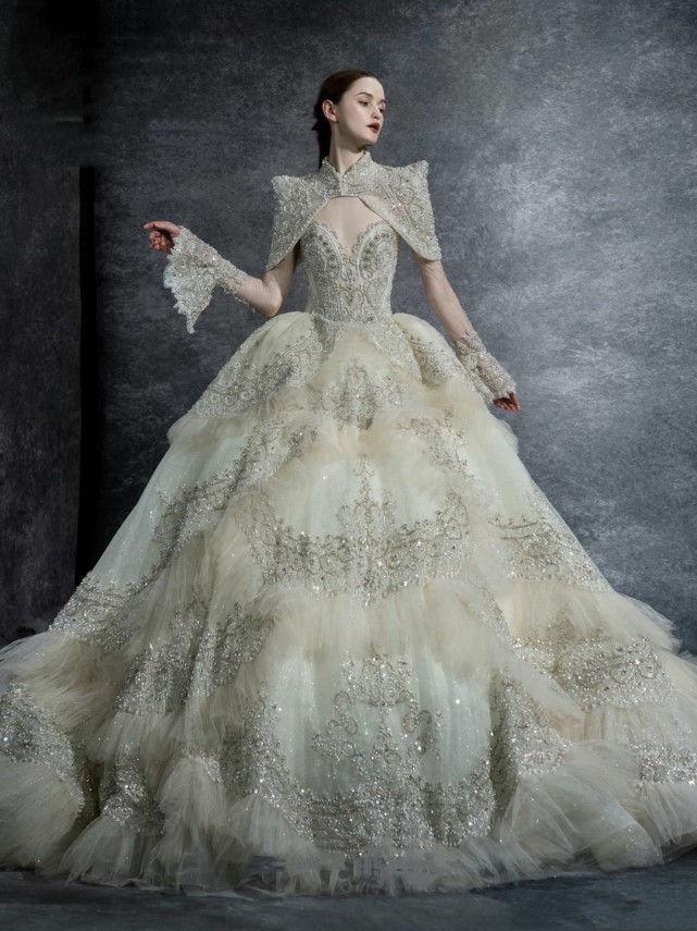 欧式婚纱美人图,欧式奢华婚纱图片