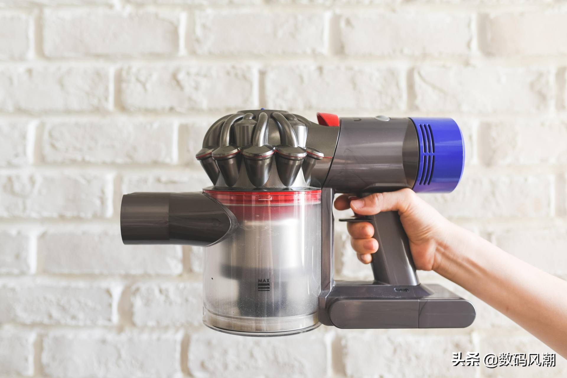 国产千元吸尘器,戴森吸尘器v12与国产吸尘器对比