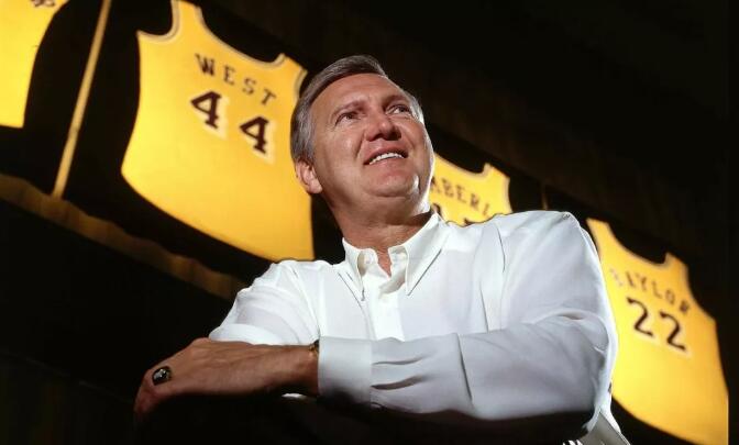 logoman杰里韦斯特工作,logo男杰里韦斯特去哪了