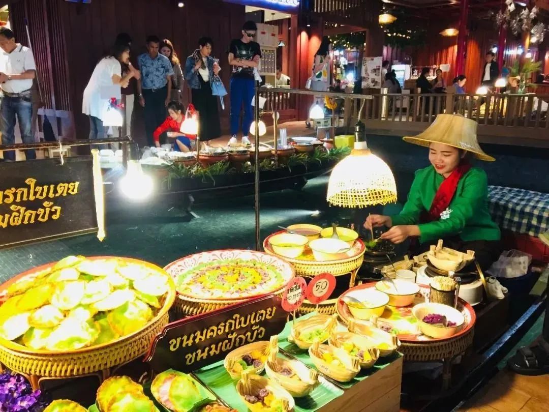 泰国大型购物中心各楼层布局,泰国的购物中心设计