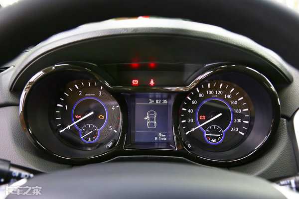 江铃宝典全新皮卡发布视频,创富皮卡新锐骐