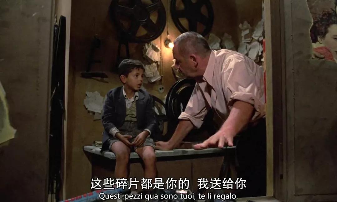 天堂电影院片尾经典吻戏,天堂电影院吻戏解读