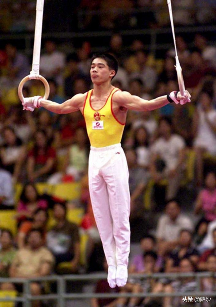 如果不小心上吊能自救吗,上吊的时候后仰能不能自救