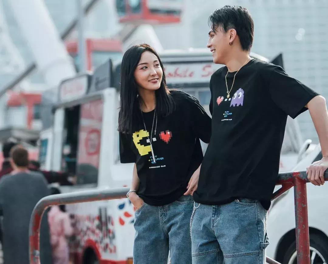 情侣装怎么撒狗粮,秀恩爱高阶技巧情侣装你得这样穿