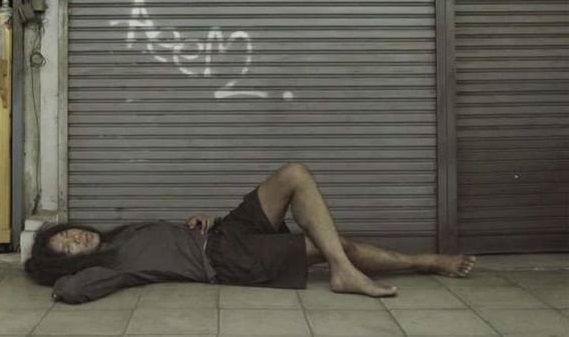 意大利华人求职者的困境：不要工资找一份工作，免费帮人烧饭