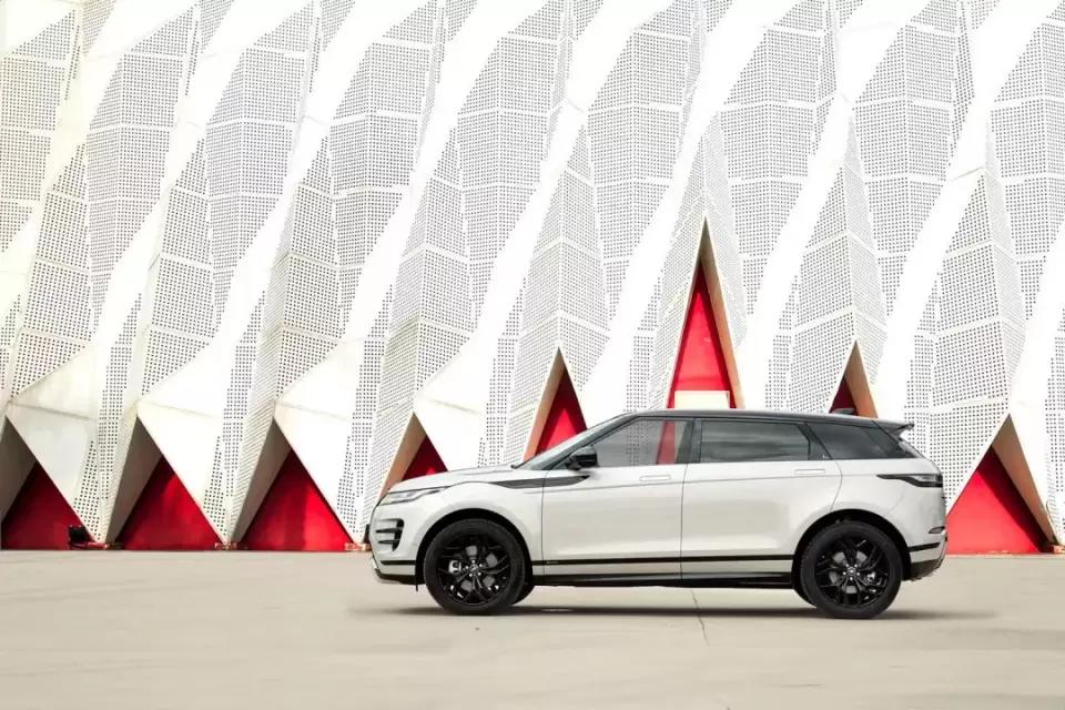 试驾路虎极光l2024,极光l对比发现运动版驾驶感受