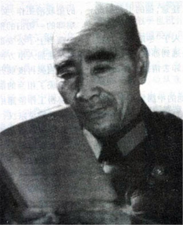 【*党**史百年】毛主席为什么在大多数人同意枪决*世友许**的时候要救他?