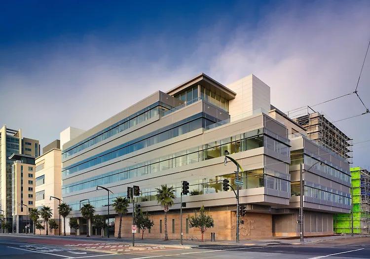 这几所大学上榜全美地理位置最好的大学!就业率高、安全保障…