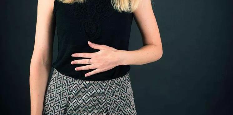 34岁突然发胖胸下垂,无故发胖乳房下垂